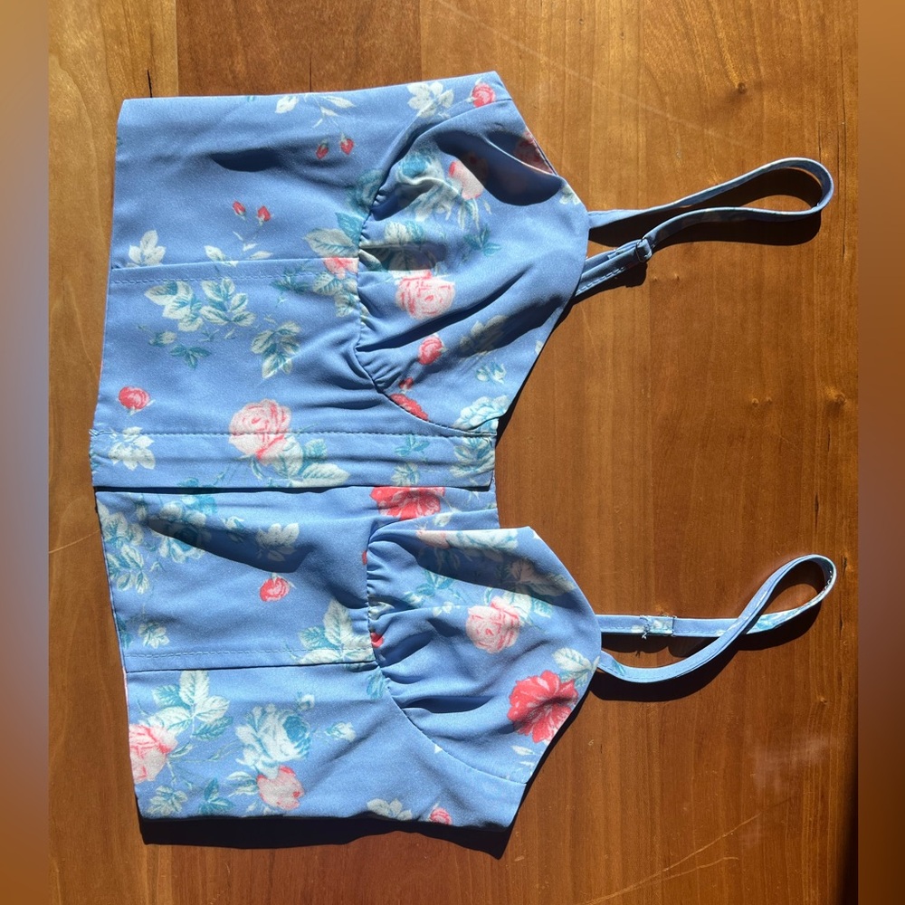 Look Sky Blue floral corset tank top
